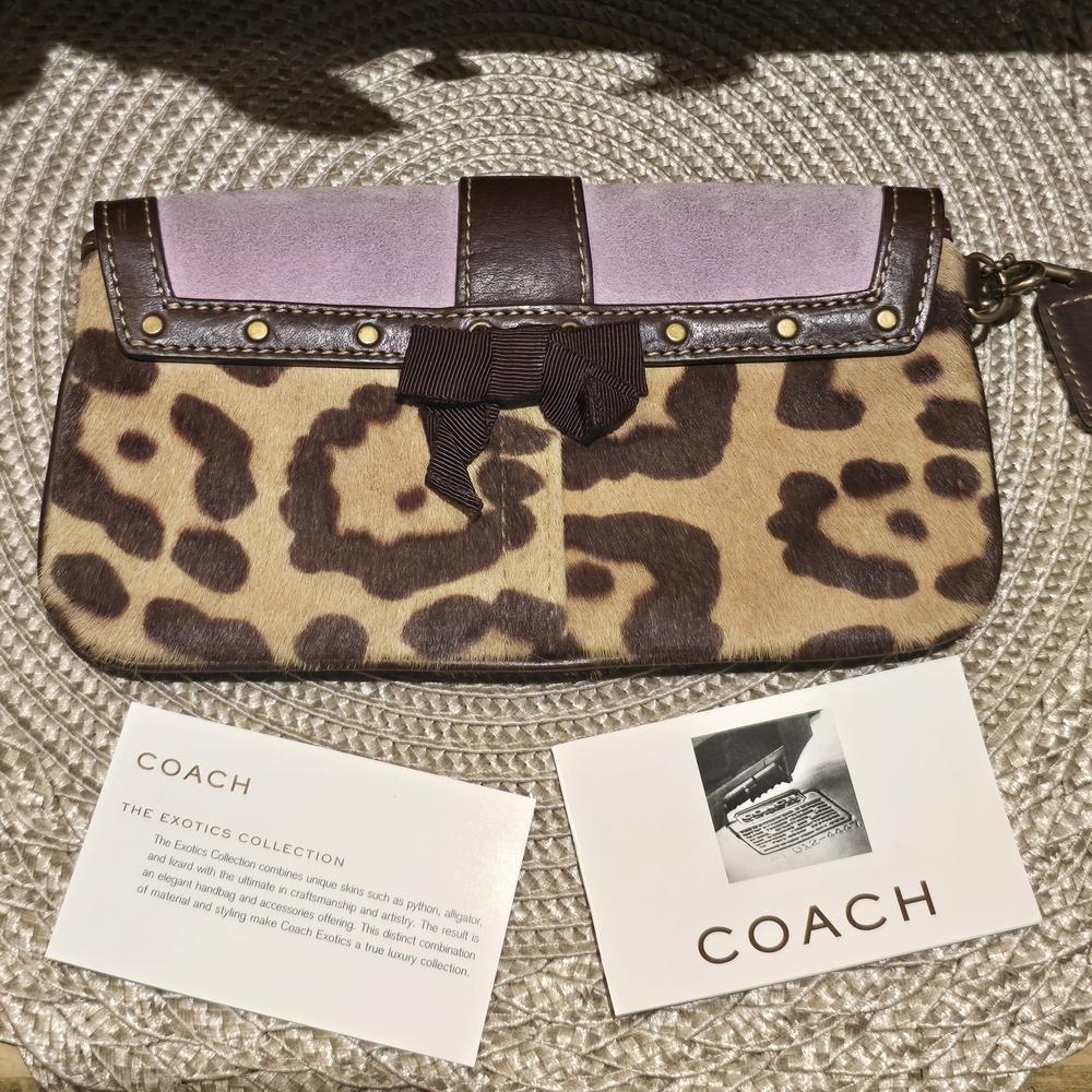 RARE Coach Leopard Print Clutch with Lavendar Suede and Brown Leather Accents - Picture 3 of 15